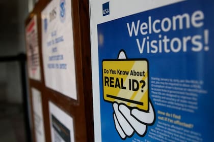 Ciertos documentos deben cumplir con la normativa vigente de Real ID