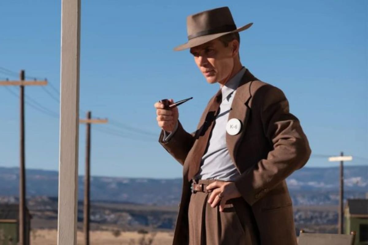 Cillian Murphy interpretando a J. Robert Oppenheimer