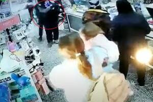 Cinco delincuentes hicieron una entradera en una farmacia en menos de un minuto