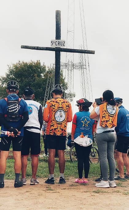 Cinco días tardan los cicloperegrinos en completar el Via Crucis "más largo del mundo"
