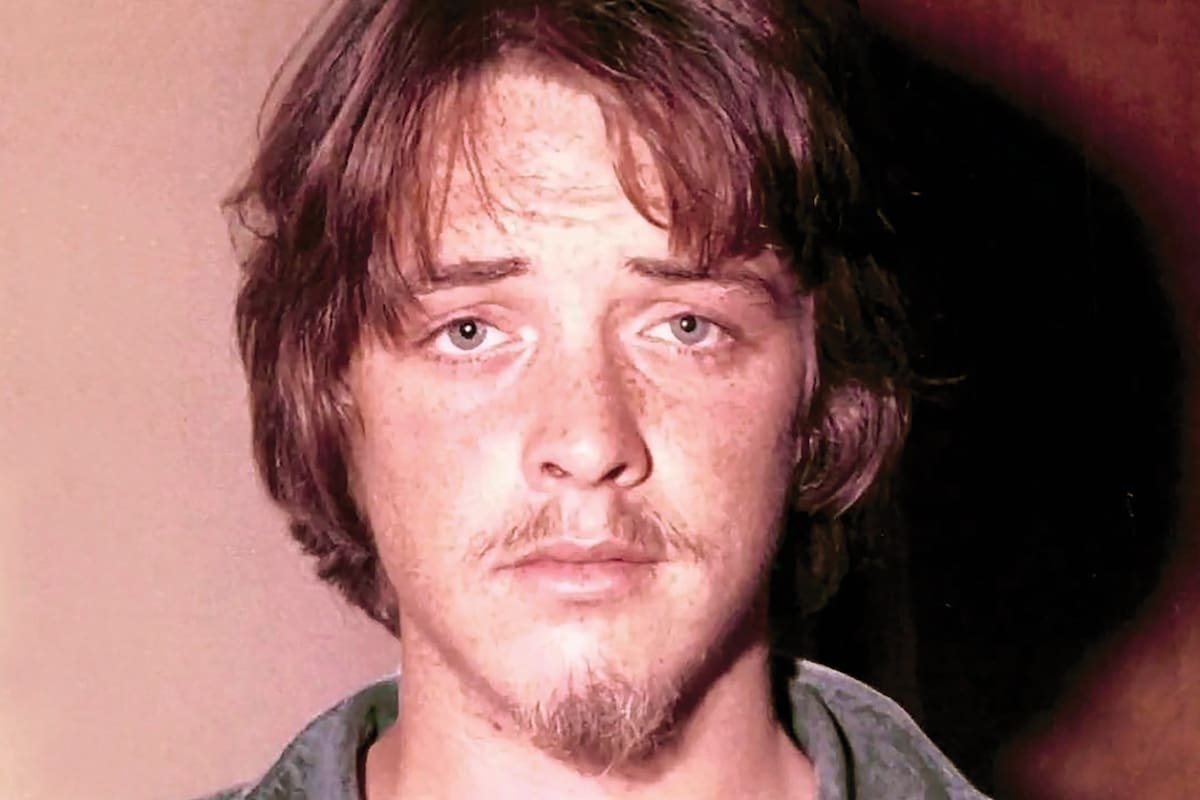 Cincuenta años atrás, Bobby Beausoleil mató a un hombre. ¿Puede haber sido ese el origen de los asesinatos del clan y el mito de Helter Skelter?