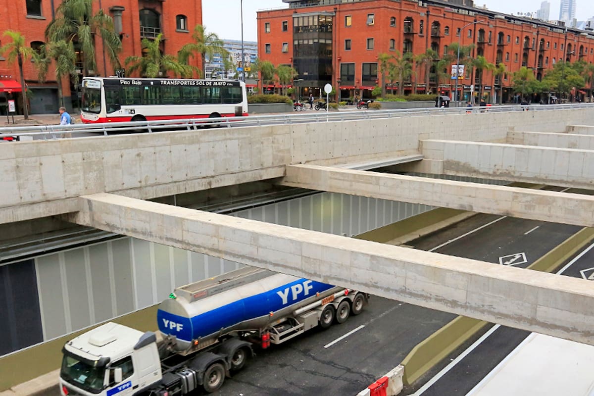 Cincuenta años después del primer proyecto se inauguró la traza que conecta el sur con el norte; impacta sobre 600.000 personas