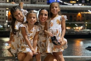 Cinthia Fernández mostró como se divierten sus hijas antes de irse a dormir