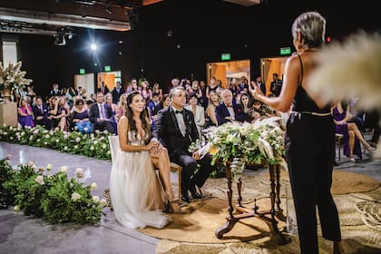 Cintia, la hermana de Lucha, les dedicó unas emotivas palabras en la ceremonia.