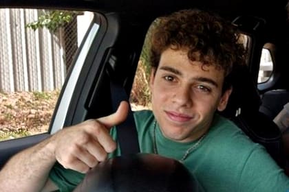 Ciro, el joven que trabaja para una aplicación de viajes y que fue responsabilizado por llevar una pasajera con exceso de alcohol en sangre
