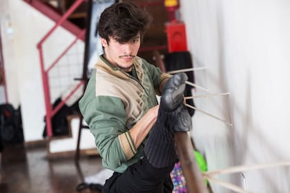 El joven bailarín clásico argentino es actualmente solista en Stuttgart, Alemania