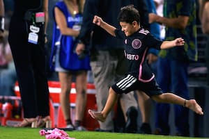 Ciro Messi se divirtió en la previa del partido del Inter Miami (Foto Twitter @brfootball)