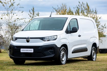 Citroën llega al lanzamiento con viento de cola: la marca cerró 2025 con su mayor cuota de mercado en 11 años, superando los cuatro puntos, y apunta a sostenerla en 2026.