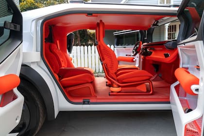 Citroën presentó un concept eléctrico y reciclable y anticipó novedades que tiene la firma.