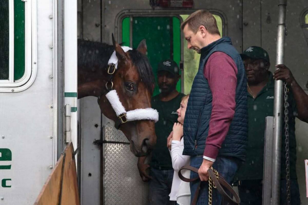 City of Light, el ganador de la Pegasus World Cup (G1), en la despedida del entrenador Michael Mc Carthy y su hija Stella