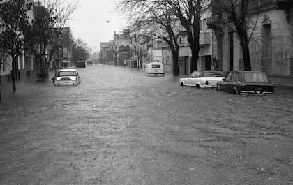 Ciudad de Buenos Aires: Hace 36 años Buenos Aires fue azotada por la denominada "lluvia del siglo", un temporal que entre el 30 y el 31 de mayo de 1985 descargó más de 300 milímetros de agua sobre la urbe.
Foto: Archivo/Télam/VIC