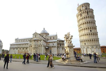 Ciudad de Pisa: la emblemática Torre de Pisa