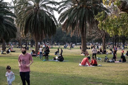 El mantenimiento de los parques y las plazas se reducirían al mínimo como consecuencia del recorte de fondos; la Ciudad estima que en 2021 contará con $65.000 millones menos