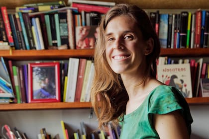 Clara Huffmann define a Pípala como “el momento que se comparte con los chicos antes de ir a dormir, la complicidad, las risas y la maravilla que acompaña el momento de cerrar los ojos y volar"