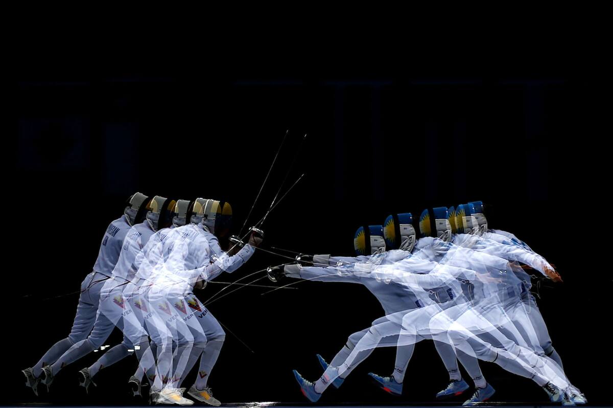 Clara María Di Tella (a la derecha), en su combate con Patrizia Piovesan Silva, de Venezuela