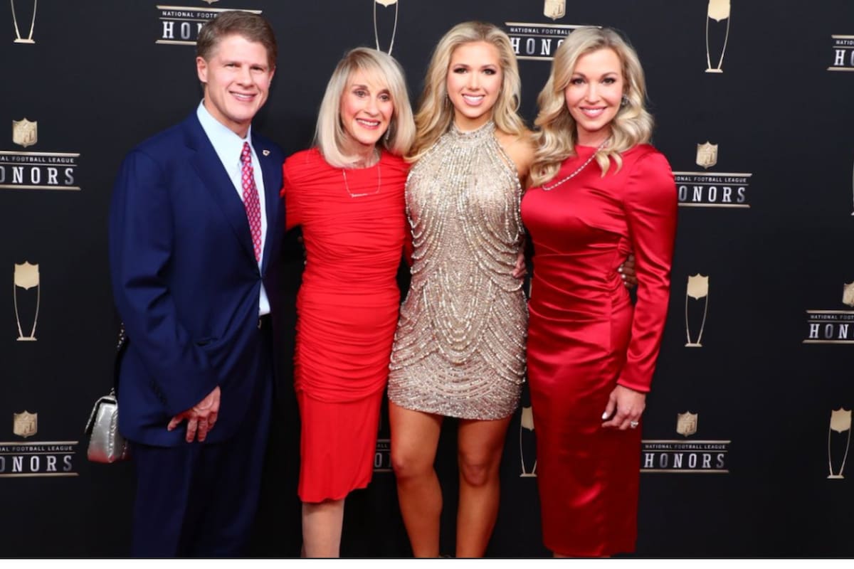 Clark Hunt, Norma Hunt, Gracie Hunt y Tavia Hunt (Archivo)