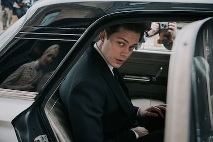 Clark: la extravagante carrera criminal del artífice del síndrome de Estocolmo, en un juego de gato y ratón que entretiene