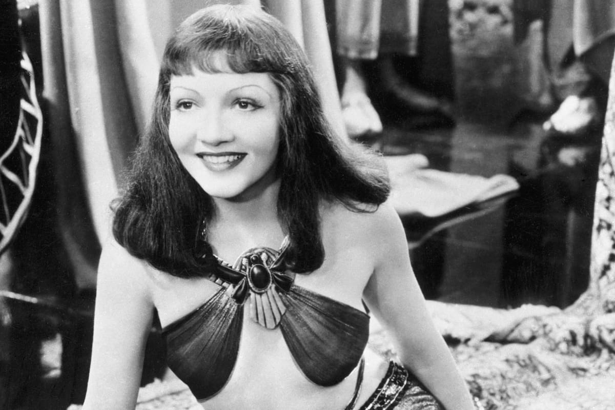 Claudette Colbert lamentó hasta el fin de sus días haber perdido el papel de Scarlett O'Hara a manos de Vivien Leigh