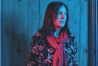 La autora de "Las viudas de los jueves", Claudia Piñeiro, fotografiada por Meter