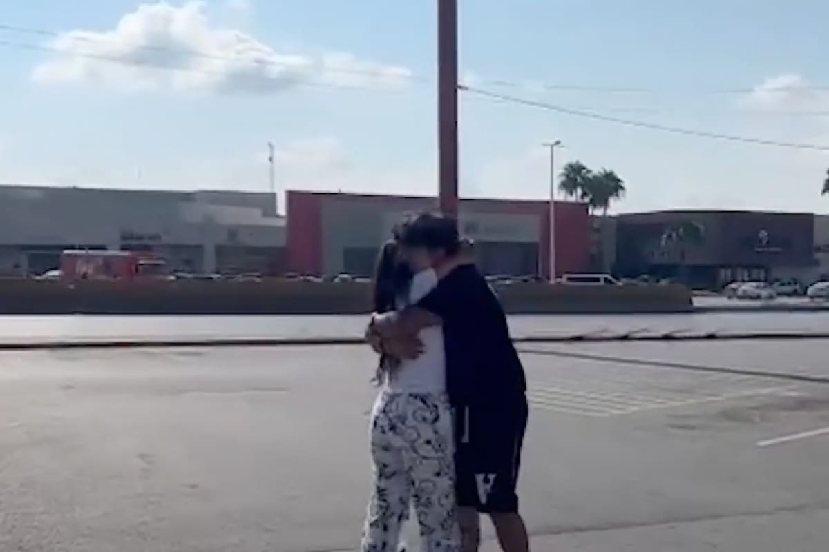 Claudia González, una dreamer beneficiaria de DACA, quedó varada en México y lejos de su familia