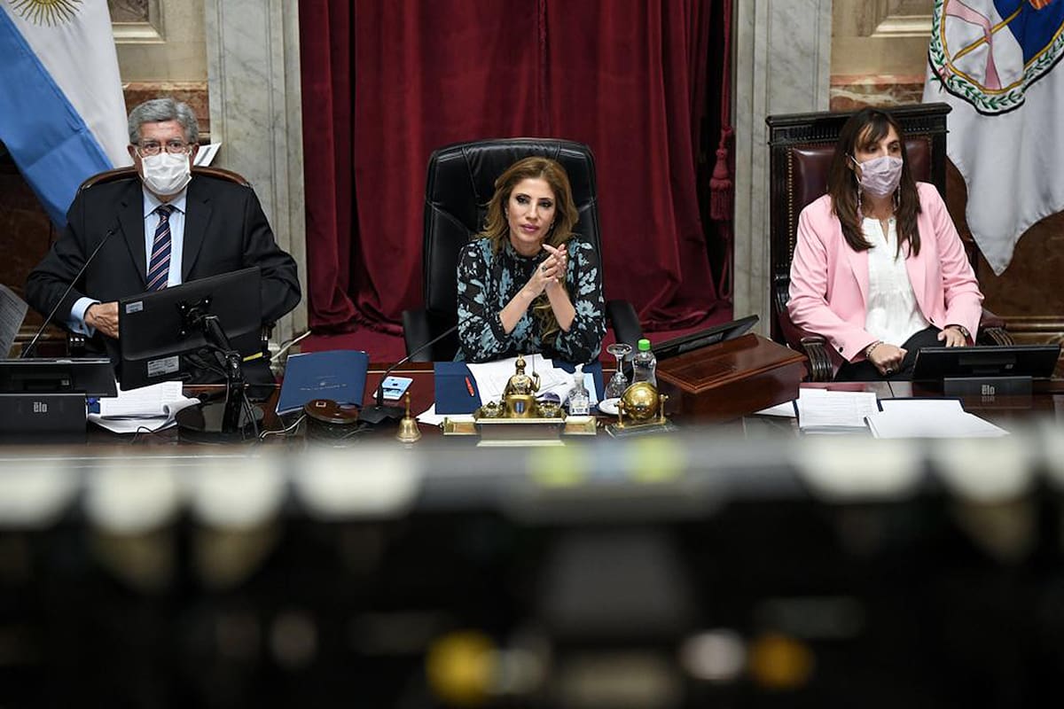 Claudia Ledesma Abdala presidió la sesión