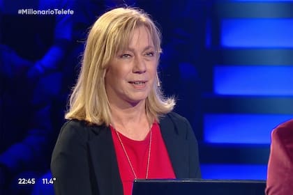 Claudia Neumann estuvo acompañada por su hija Geraldine.