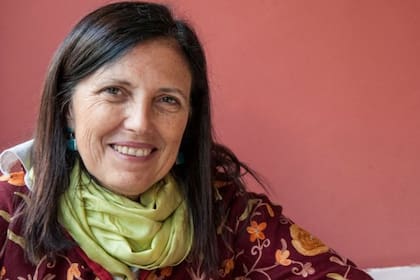 Claudia Piñeiro, autora de las novelas Las viudas de los jueves, Elena sabe y Catedrales, acaba de publicar El tiempo de las moscas