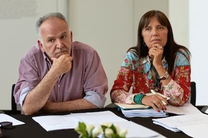 Claudia Piñeiro y Marcelo Piñeyro, guinista y director de El Reino