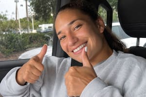 El reclamo llegó al Congreso: el ICE liberó a futbolista venezolana que viajaba a una final