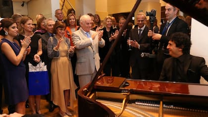 Claudia Stad, la joyera se retira de Jean Pierre