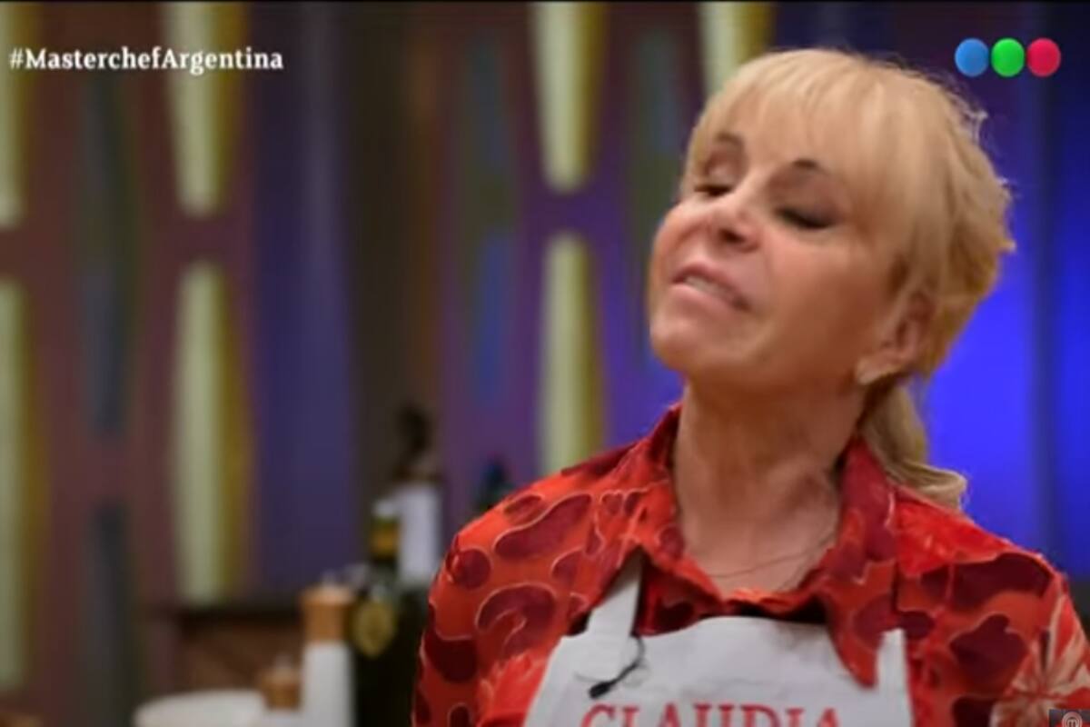 Claudia Villafañe no pudo contener las lágrimas al recordar su infancia. "Vivíamos todos en un cuarto muy chiquito y veíamos siempre lo que se cocinaba", dijo la empresaria.
