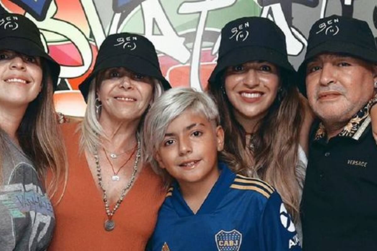 Claudia Villafañe recordó el momento en que recibió la llamada con la que le daban la noticia de la muerte de Diego Maradona