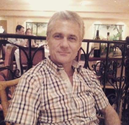Claudio Beccaluva, abogado de los implicados en la causa. Se especializa en accidentes y el lunes 27 de marzo acompañaba a un cliente a una declaración y el juez de Instrucción 1, Roberto Saldaña, le pidió postergar el trámite: "Estoy con un allanamiento", le comentó. No sabía que horas después iba a participar en la causa representando a los acusados.