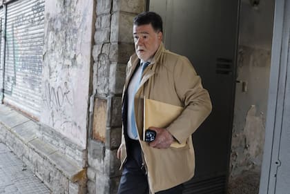 Claudio Caffarello, abogado de Jesica Cirio, se retira de los tribunales de Lomas de Zamora