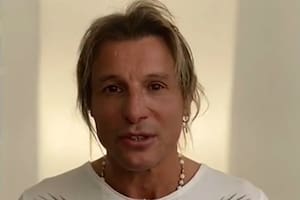Claudio Caniggia se sumó a Maradona y Víctor Hugo Morales en la campaña de concientización