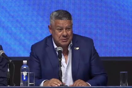 Claudio Chiqui Tapia: el presidente de la AFA solicitó a los clubes que eviten los reclamos públicos por los fallos arbitrales y el desarrollo de la Copa de la Liga