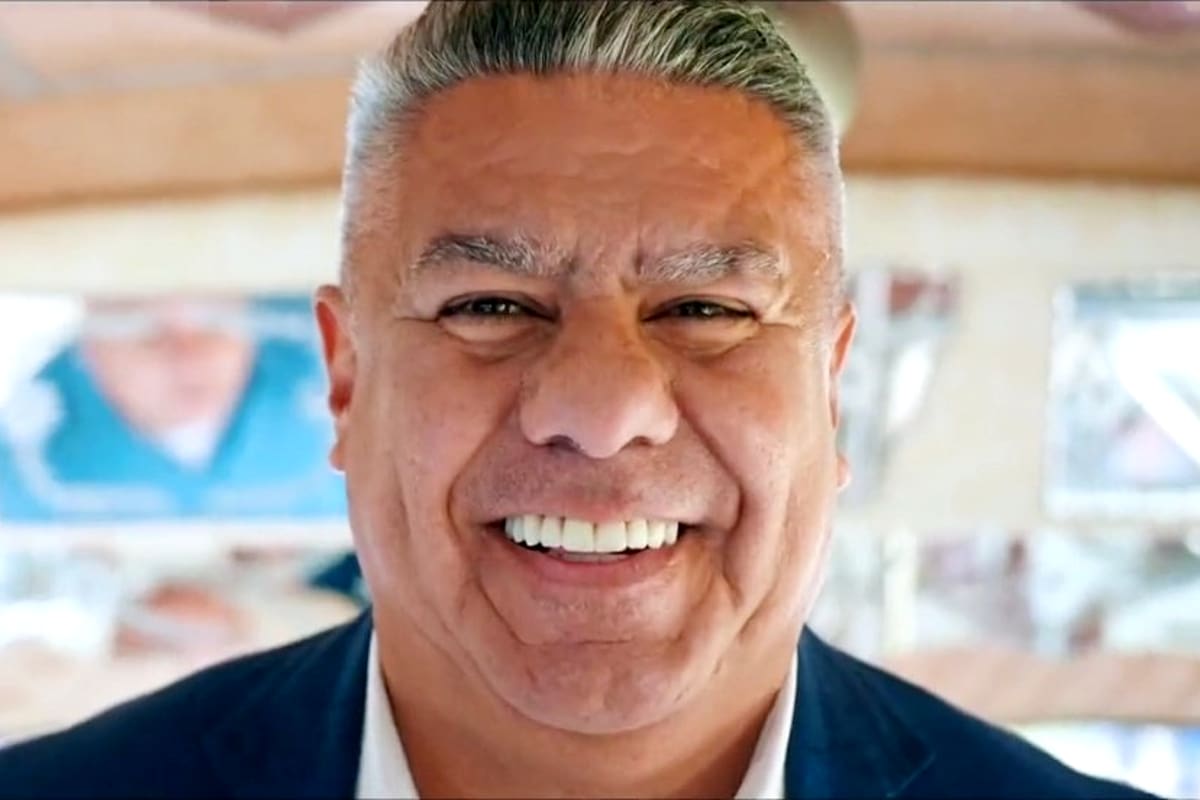 Claudio "Chiqui" Tapia en el spot para alentar a la selección argentina en el Mundial Sub 20