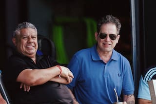 La charla de “Chiqui” Tapia en la práctica con Messi y la visita de Andrés Calamaro a la selección