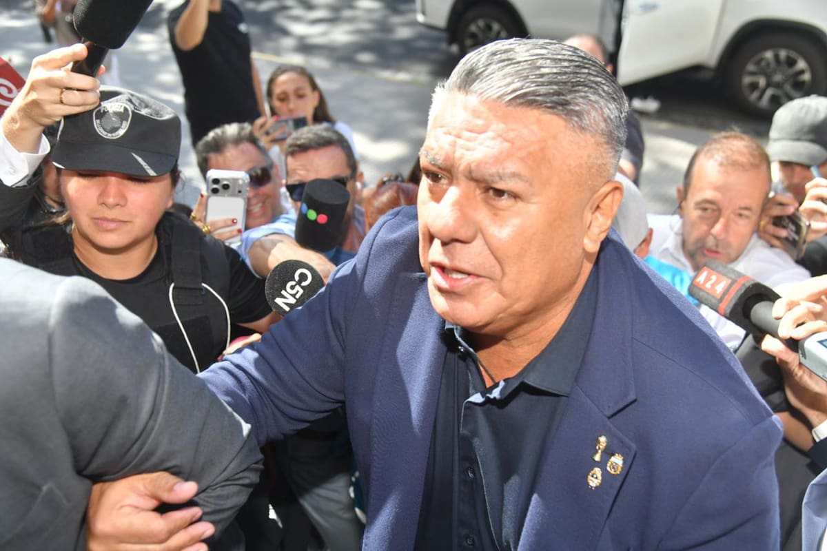 Claudio "Chiqui" Tapia, la semana pasada, cuando concurrió a los tribunales de Comodoro Py por la acusación de la ARCA