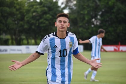 Claudio 'Diablito' Echeverri es la principal figura de la selección argentina Sub 17 en el Sudamericano de Ecuador