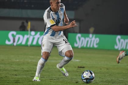 Claudio 'Diablito' Echeverri es la principal figura de la selección argentina; al final del torneo, se sumará a Manchester City