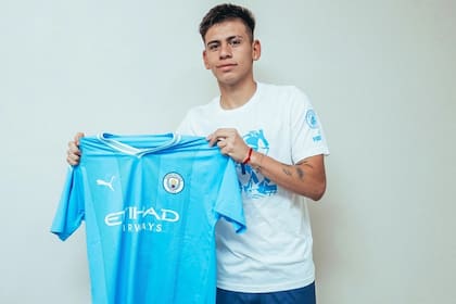 Claudio Echeverri se sumará a Manchester City en 2025: esta temporada seguirá en River, el club que lo formó, a préstamo