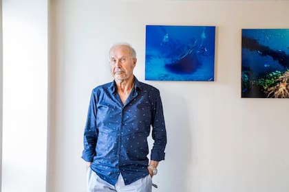 Claudio es un apasionado del trabajo y también de la fotografía, la literatura y los deportes extremos