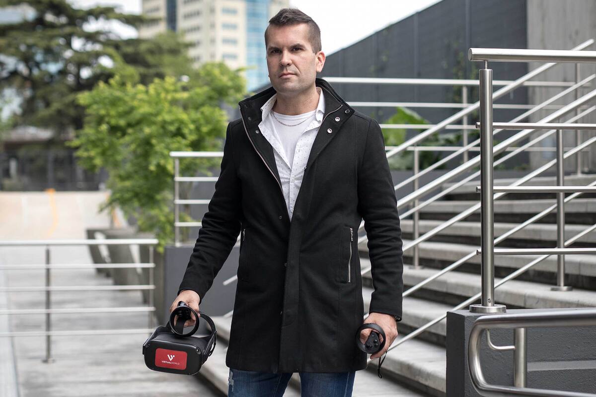 Claudio Gabriel Dicmonas, analista de sistemas que desarrolló Ophta VR.