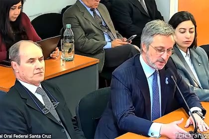 Claudio Javier Villamide, excomandante de la Fuerza de Submarinos, condenado a tres años de prisión de ejecución condicional en el juicio por el hundimiento del ARA San Juan