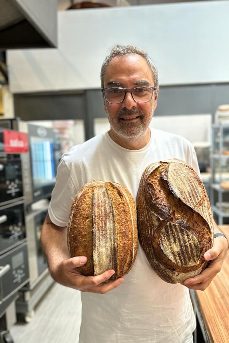 Claudio Joison se volvió un apasionado por el pan.