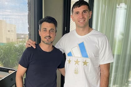 Claudio Kohler ideó un simulador de carreras que llegó a manos del Dibu Martínez