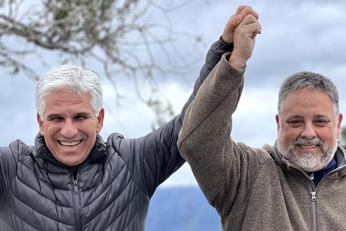 Claudio Poggi durante la caravana, hoy en San Luis