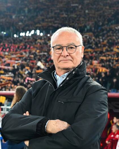 Claudio Ranieri, técnico de Roma, dijo que no impedirá a Paredes irse si es lo que el jugador desea