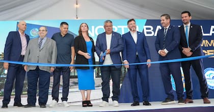 Claudio Tapia en la inauguración de las obras en Miami